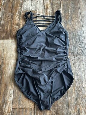 Magicsuit Women’s Slimming Ruched Padded Black One Piece Swimsuit Size 12